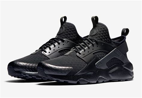 Nike Air Huarache ultra premium